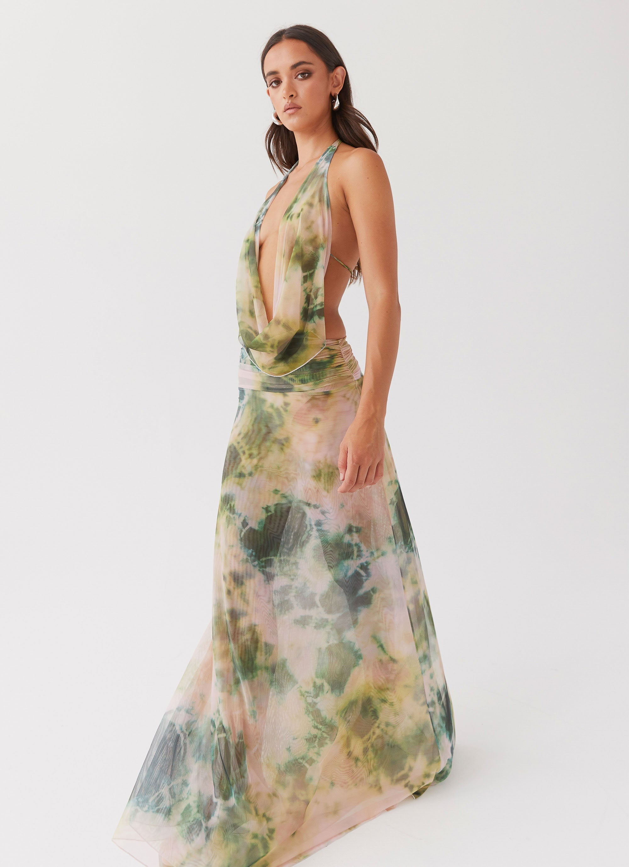 FLORAL MAXI DRESS