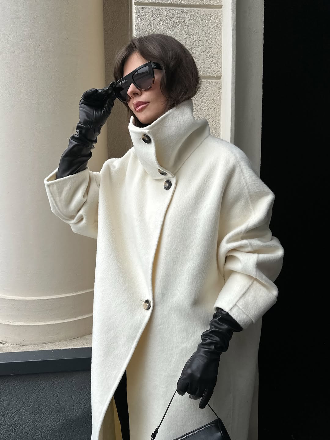 Lizzy Trenchcoat