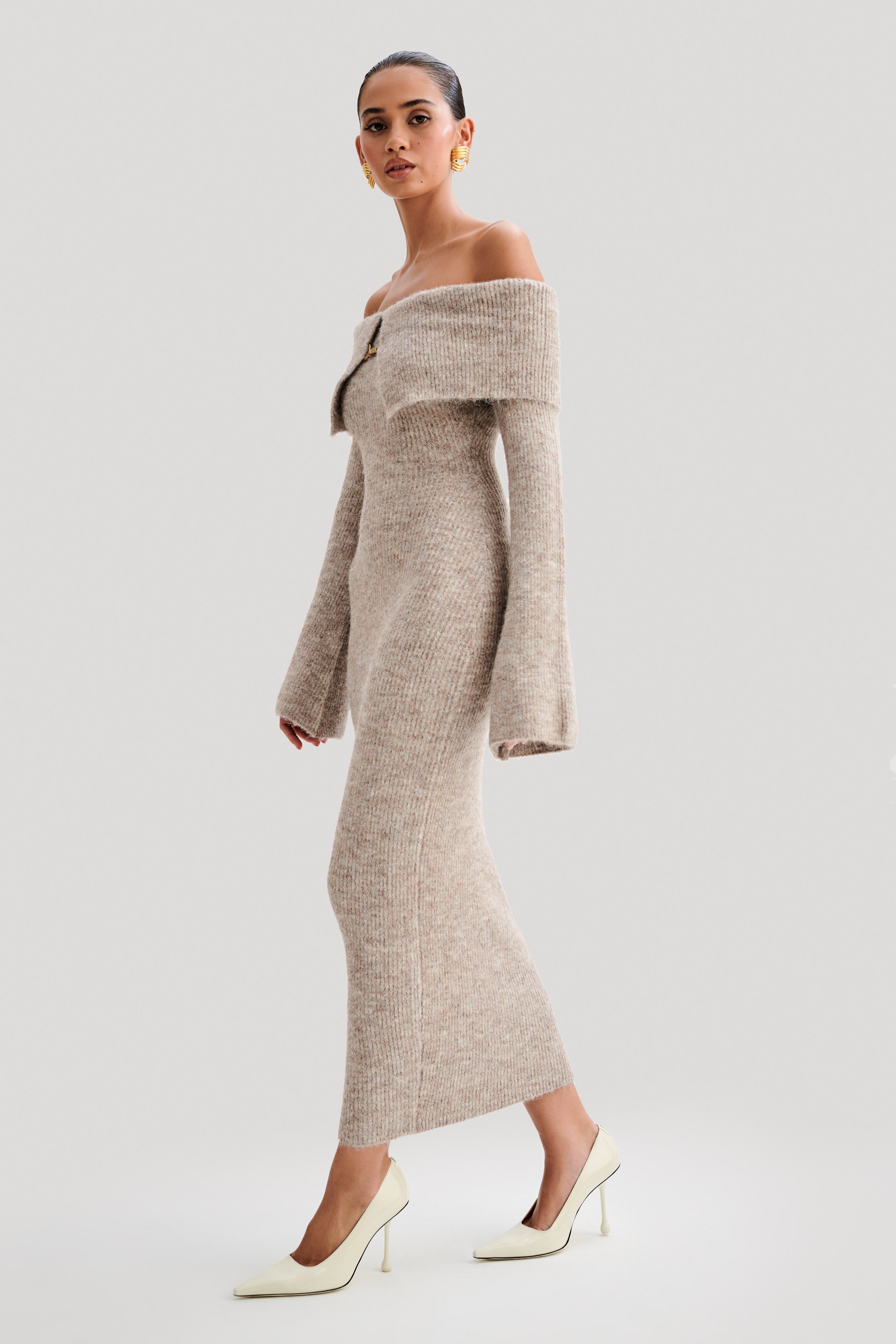BEIGE KNIT MAXI DRESS